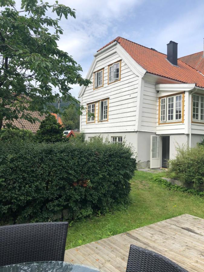 Stryn - idyllisk hus Villa Exteriör bild