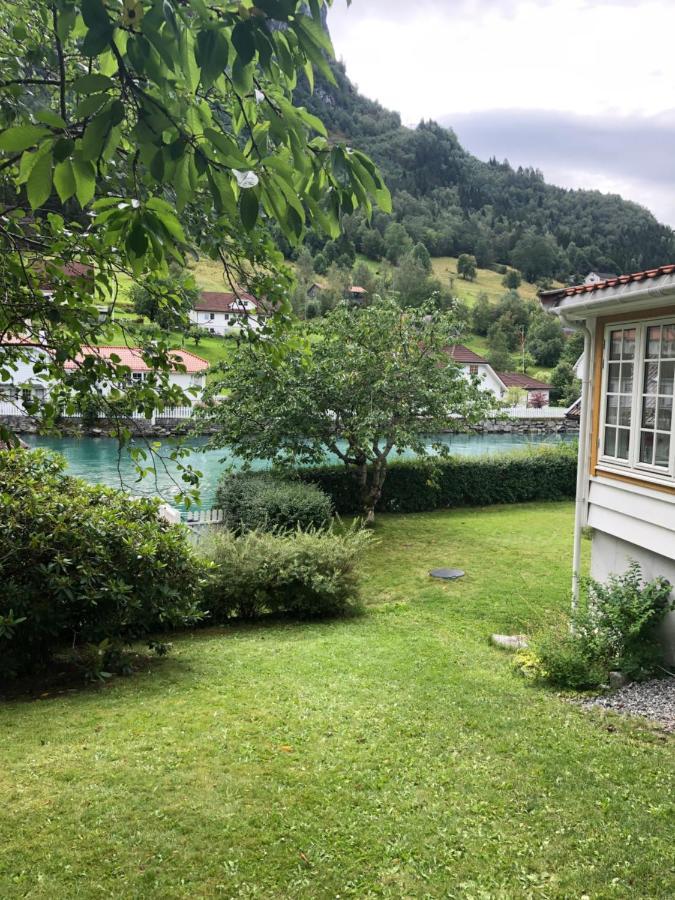 Stryn - idyllisk hus Villa Exteriör bild